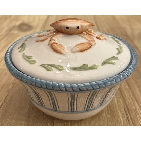 Fitz and Floyd Classics Chowder Bowl Seaboard Blue White With Lid - Picture 1 of 4